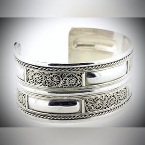 Signed B Vintage Sterling Silver Alternating Filigree Segment